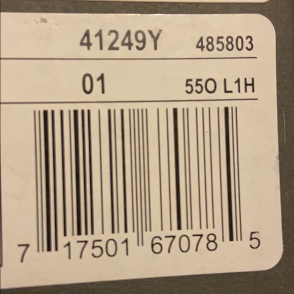 Kids STACY ADAMS SHOES NEVER WORN - Picture 4 of 4